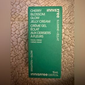 💙 4/$20 Innisfree Cherry Blossom Glow Jelly Cream